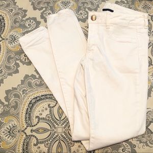 AEO White super super stretch jeggings
